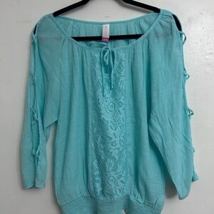 No Boundaries Aqua Cold-Shoulder Lace Panel Blouse